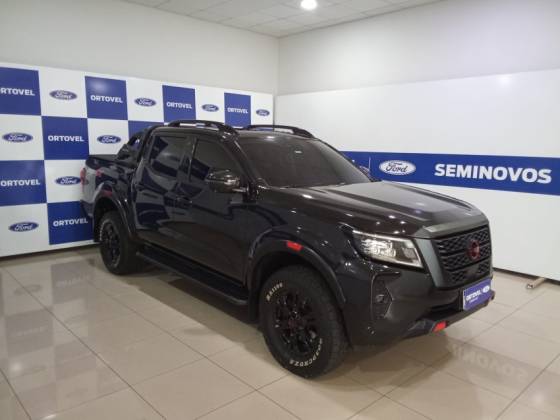 NISSAN FRONTIER 2.3 16V TURBO DIESEL PRO4X CD 4X4 AUTOMÁTICO NISSAN FRONTIER 2.3 16V TURBO DIESEL PRO4X CD 4X4 AUTOMÁTICO